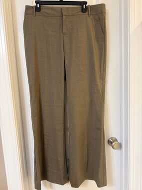 GAP Men's Dress Pants in Light Brown